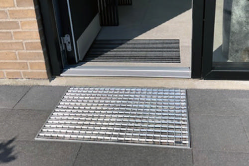 Dørmåtter og dørriste